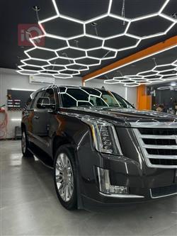 كاديلاك اسكاليد